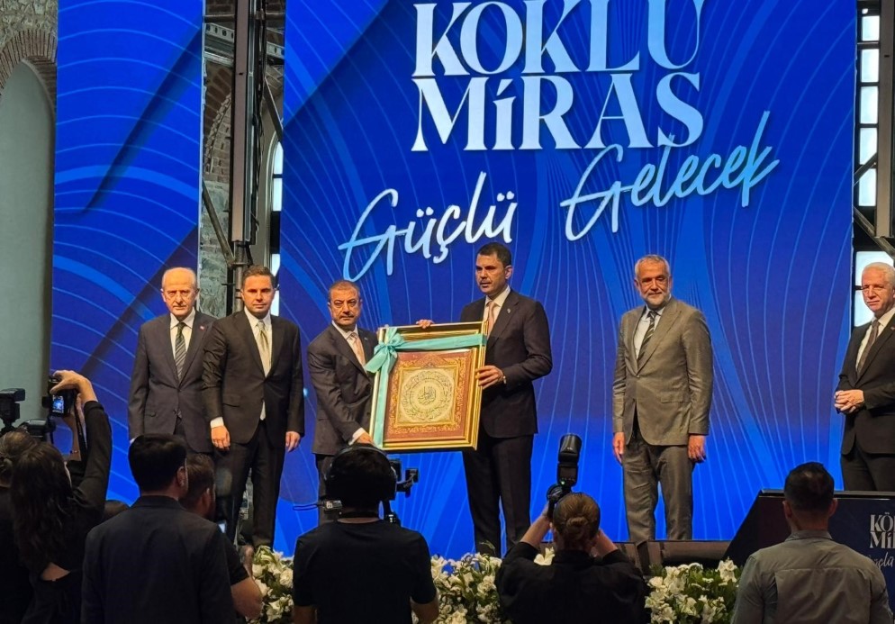 Faizsiz ev, iş yeri ve araç alımında yeni dönem: Bakan Kurum detayları açıkladı