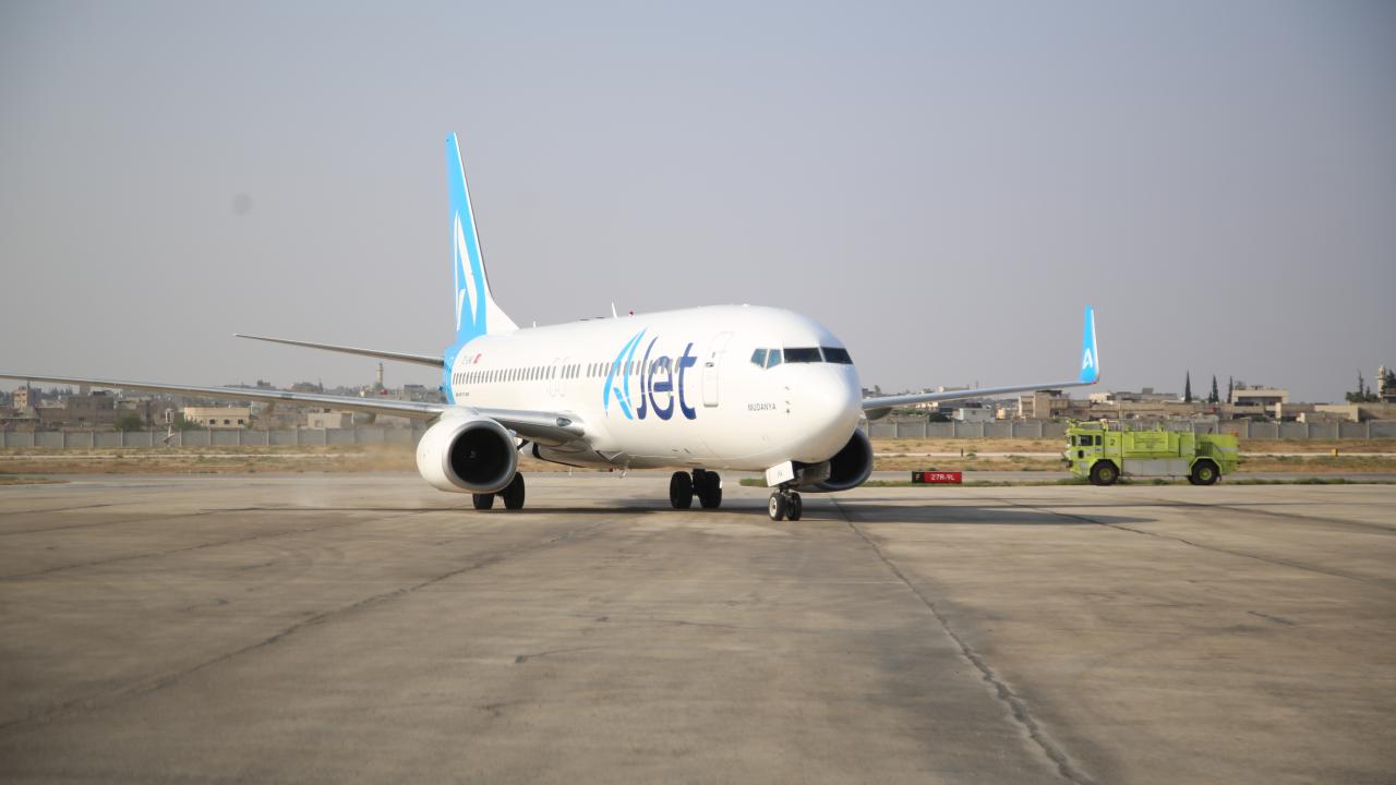 ajet-2385469.jpg