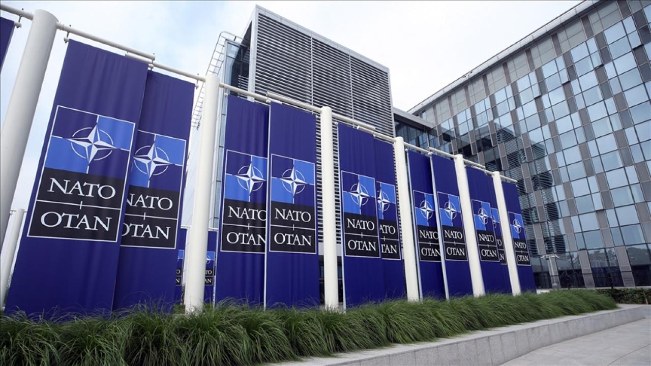 nato-antalya-2360042.jpg