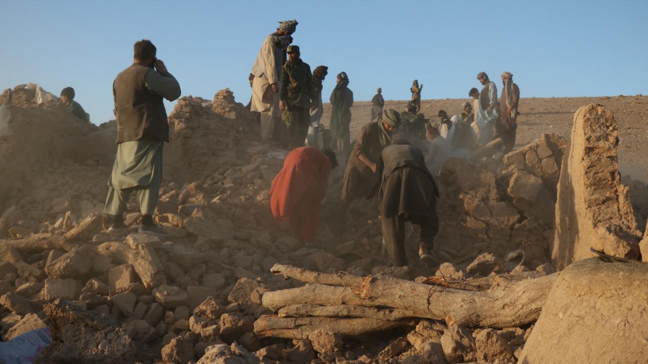 Afganistan Deprem Afp 2120108