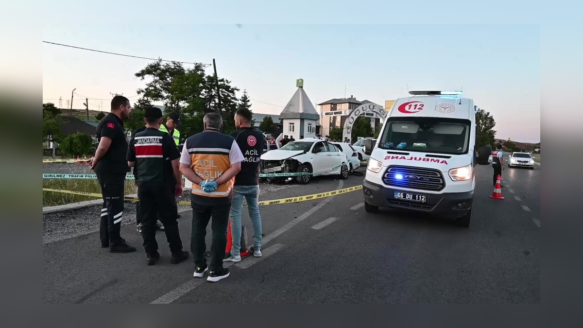 Yozgat'ta feci kaza: 2 ölü, 1 yaralı