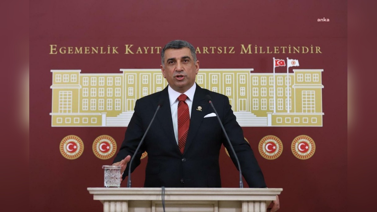 Elazığ'da İsrail saldırılarına protesto yürüyüşü