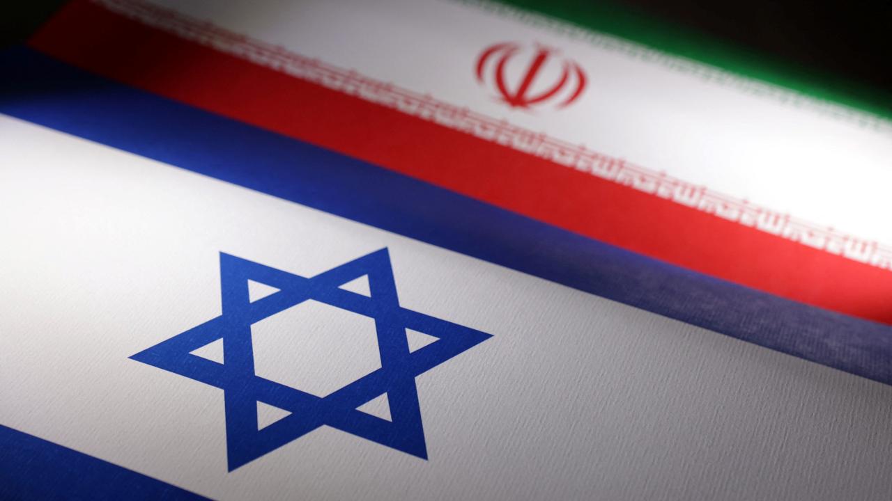 israil-iran-bayrak-reuters-2295644.jpg