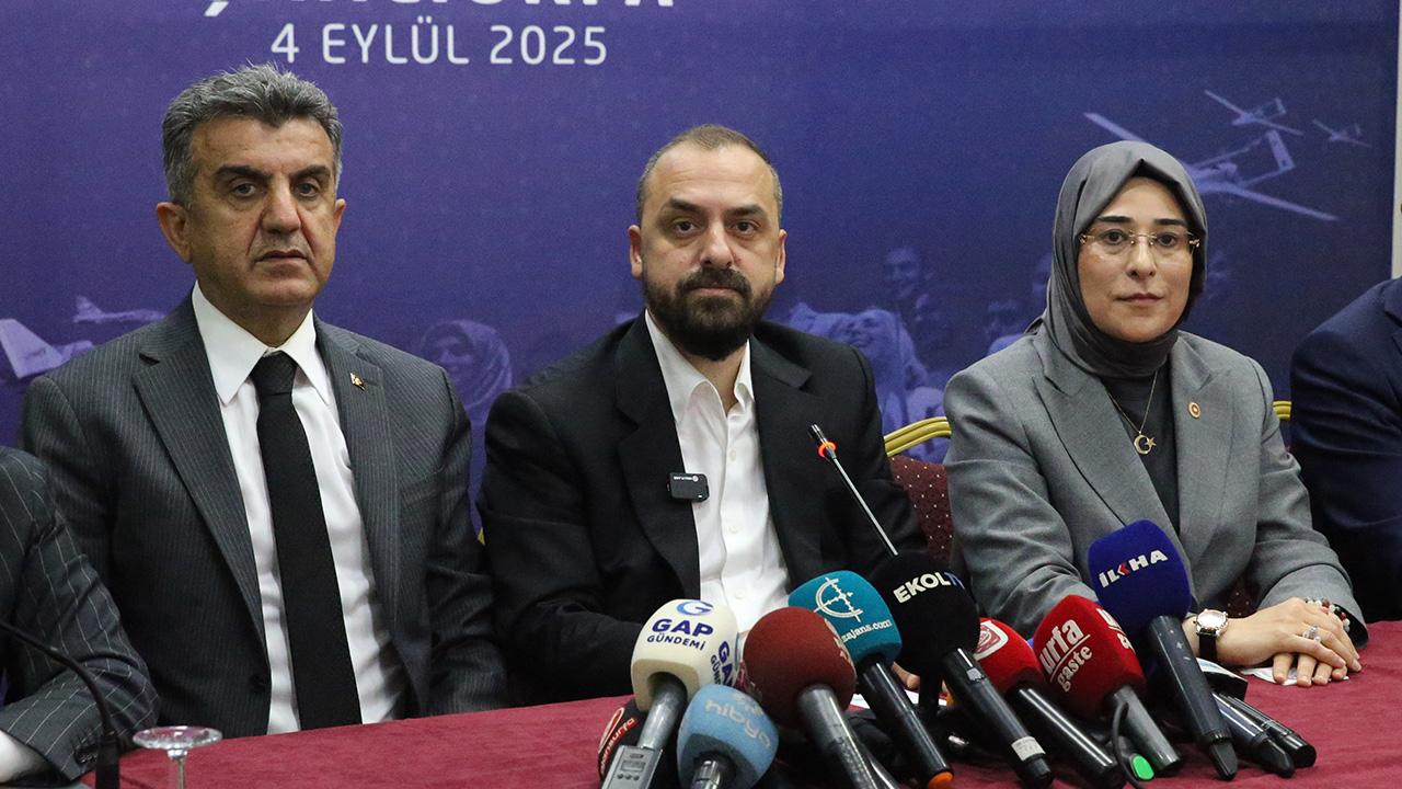faruk-acar-aa-2394591.jpg