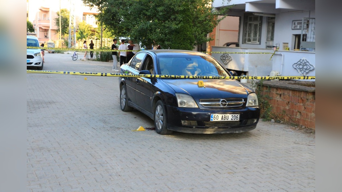 Erbaa'da otomobil kazası: 3 yaşında Efe Yaşar hayatını kaybetti