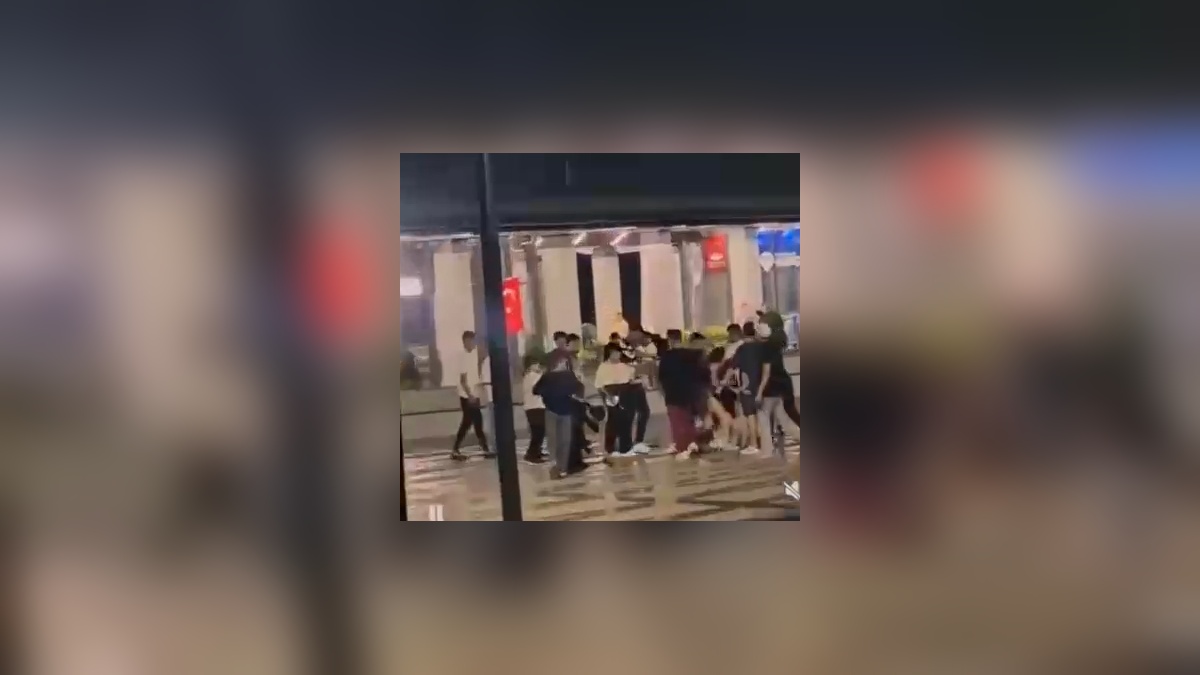 Bursa'da Suriye uyruklu kız çocuğu ailesini bıçakladı