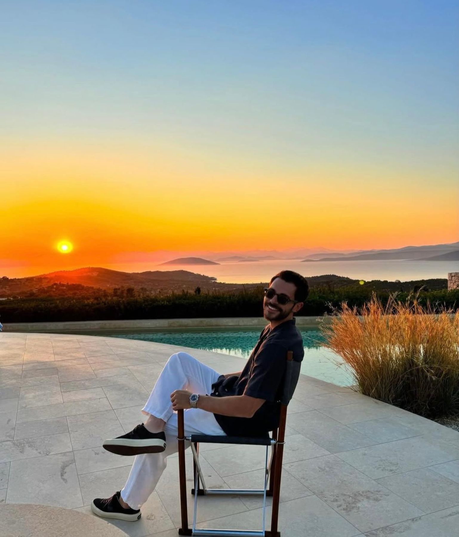 Hakan Sabancı'nın Yunanistan'daki otel paylaşımı.