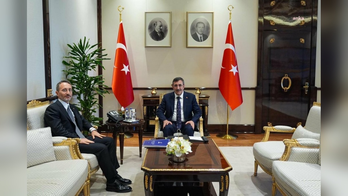 TİHEK Başkanı Altun, Cumhurbaşkanı Yardımcısı Yılmaz'ı ziyaret etti