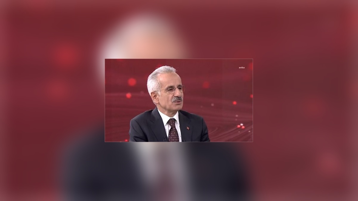 Uraloğlu: 11 Türk uçağı çatışmalar nedeniyle İran ve Irak'ta kaldı