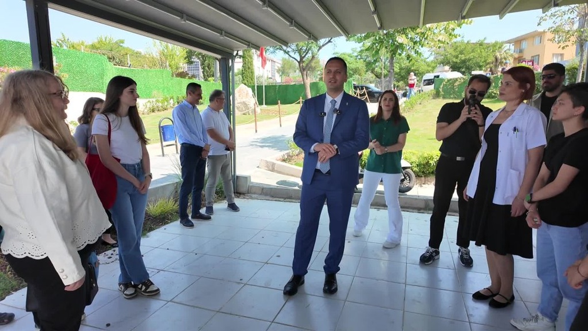 Bornova Belediye Başkanı Eşki: BELGEM öğrencilerine KKTC Parkı'nda Kıbrıs Barış Harekâtı dersi