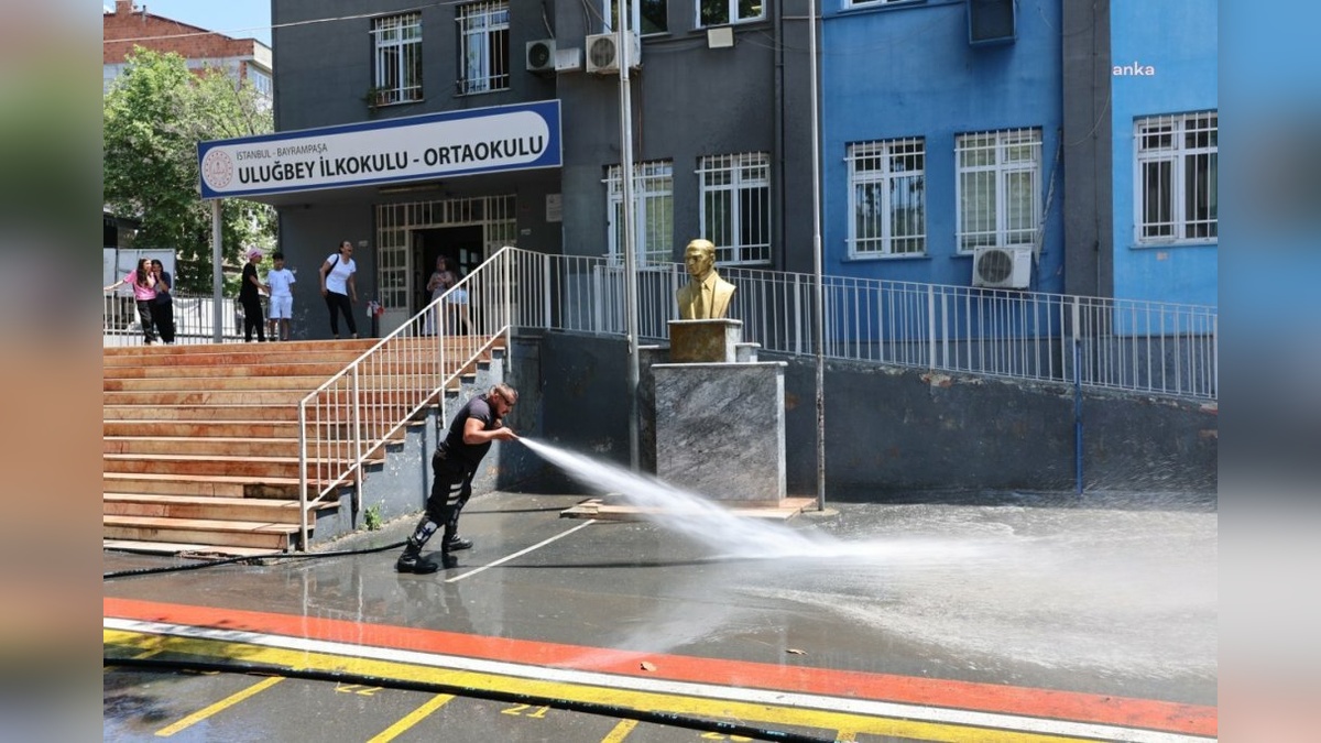 Bayrampaşa'da YKS öncesi temizlik seferberliği