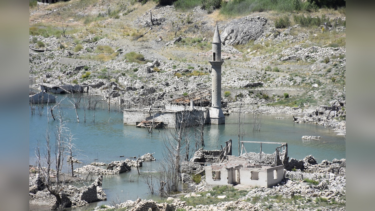 Pusat Özen Barajı'ndaki su seviyesi beklenen düzeye ulaşamadı