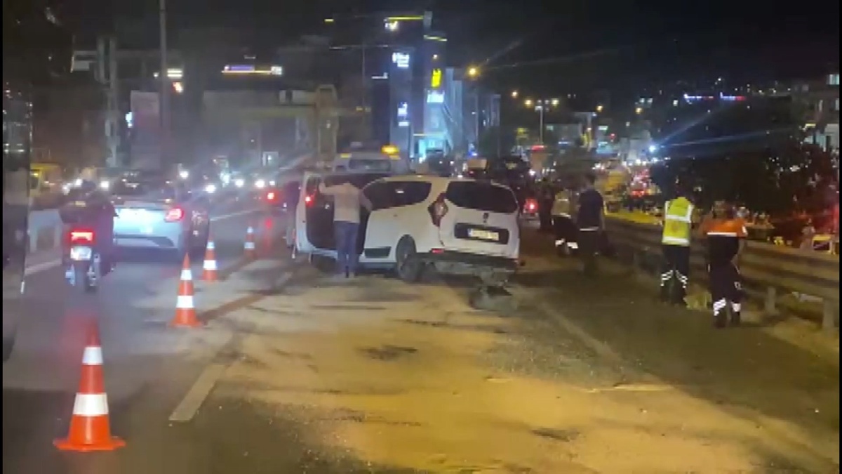 Pendik'te zincirleme kaza: 5 yaralı