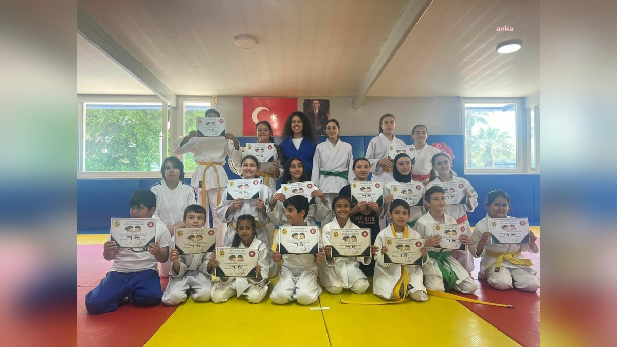 İzmir Büyükşehir Belediyesi yaz spor okullarına kayıtlar başladı