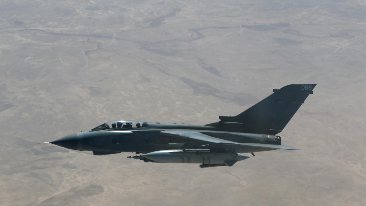 ingiltere-typhoon-fighter-reu-2371987.jpg