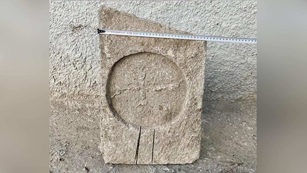 mezar-steli-aa-2373590.jpg