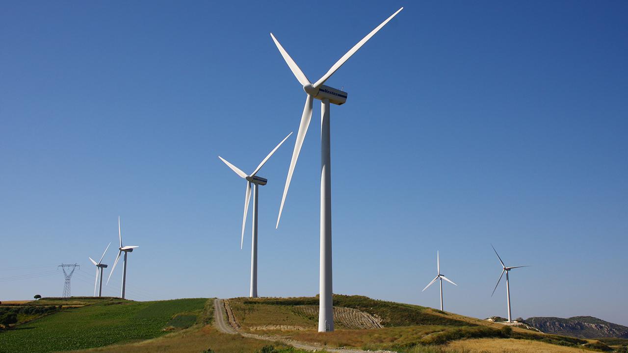 ruzgar-enerjisi-aa-1512688.jpg