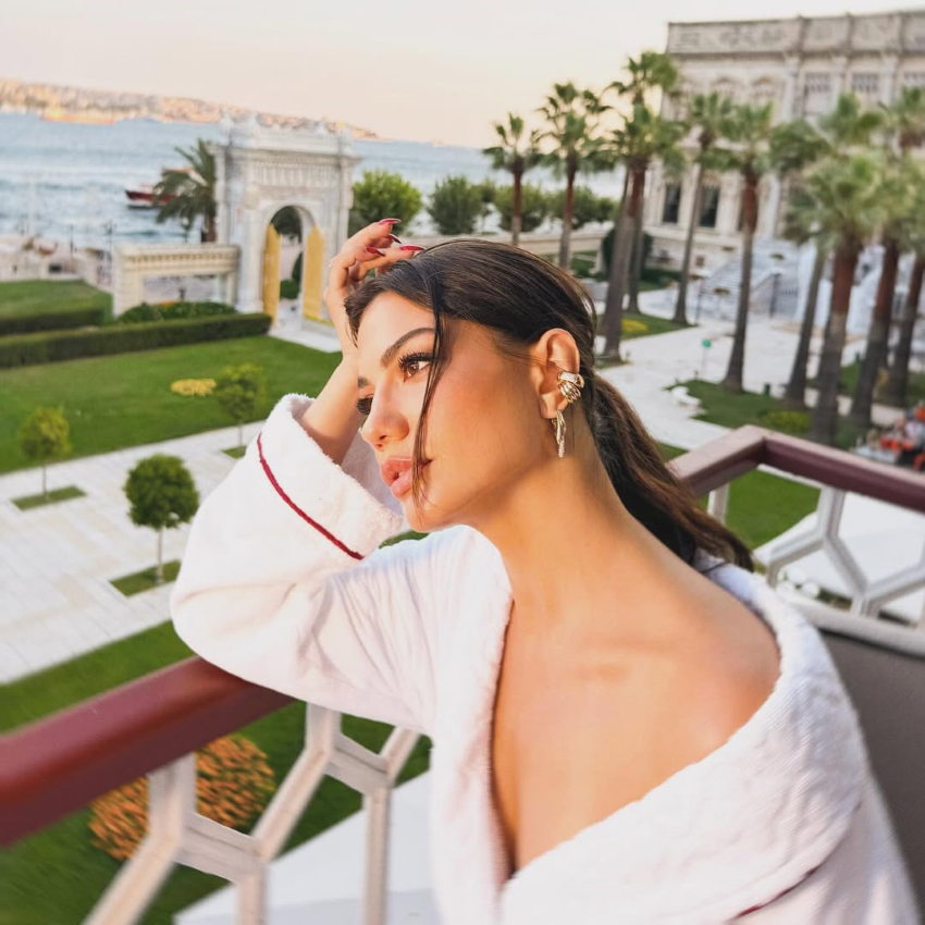 demet-ozdemir-3.png