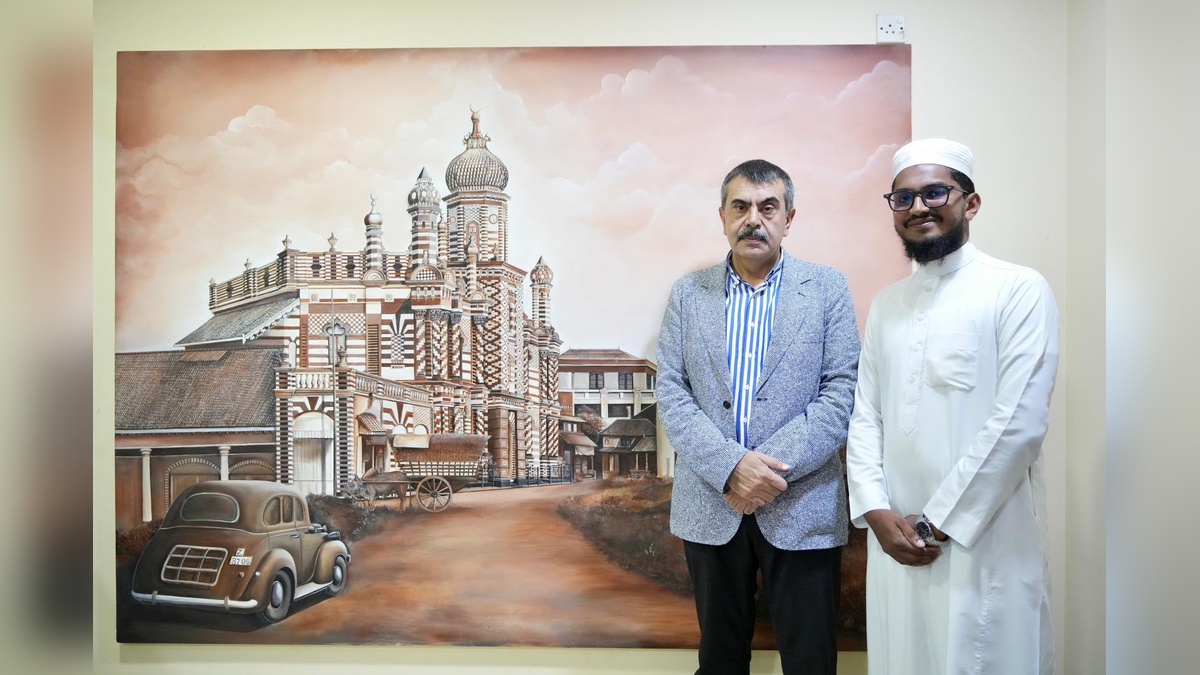 Yusuf Tekin, Sri Lanka'da 'Kırmızı Mescit'i ziyaret etti