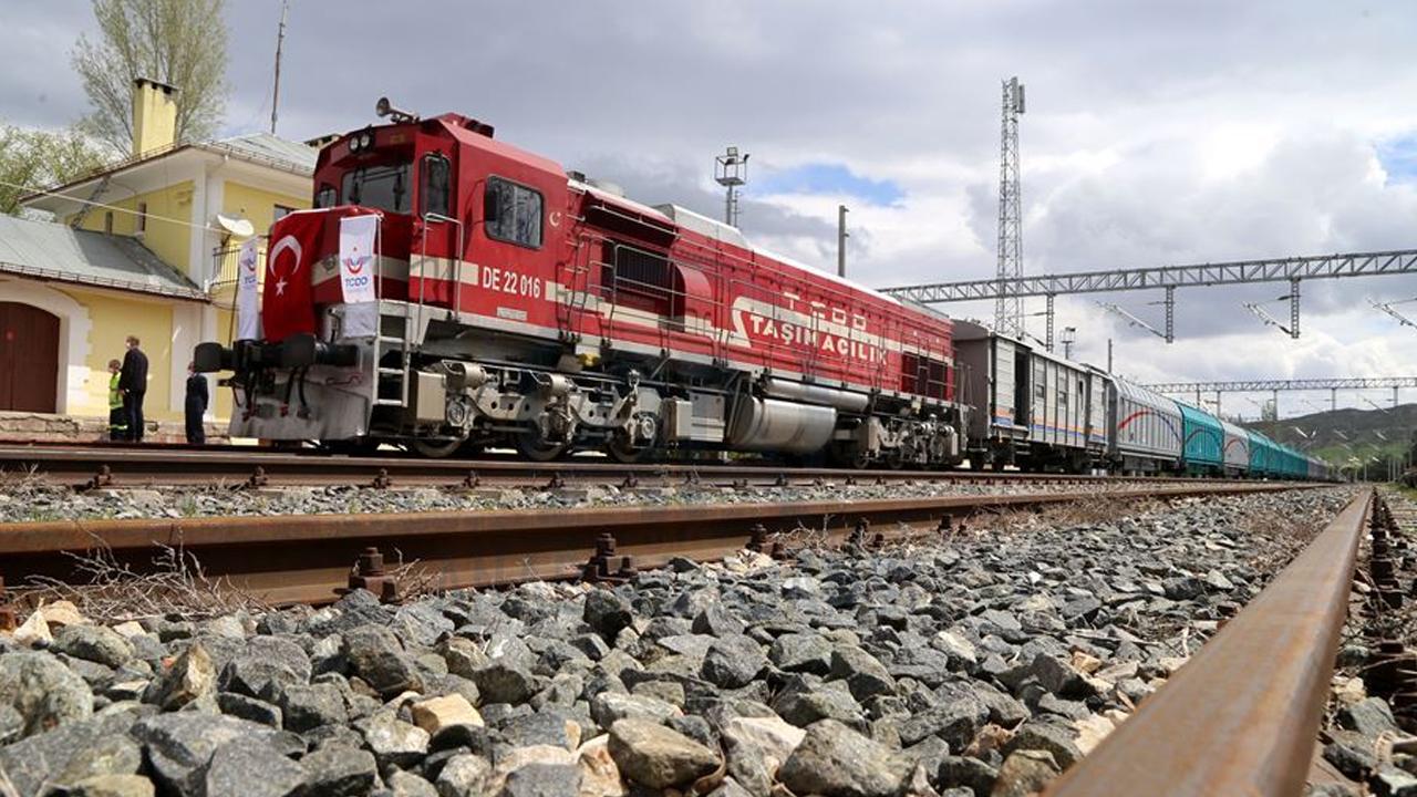 yuk-treni-1477775.jpg