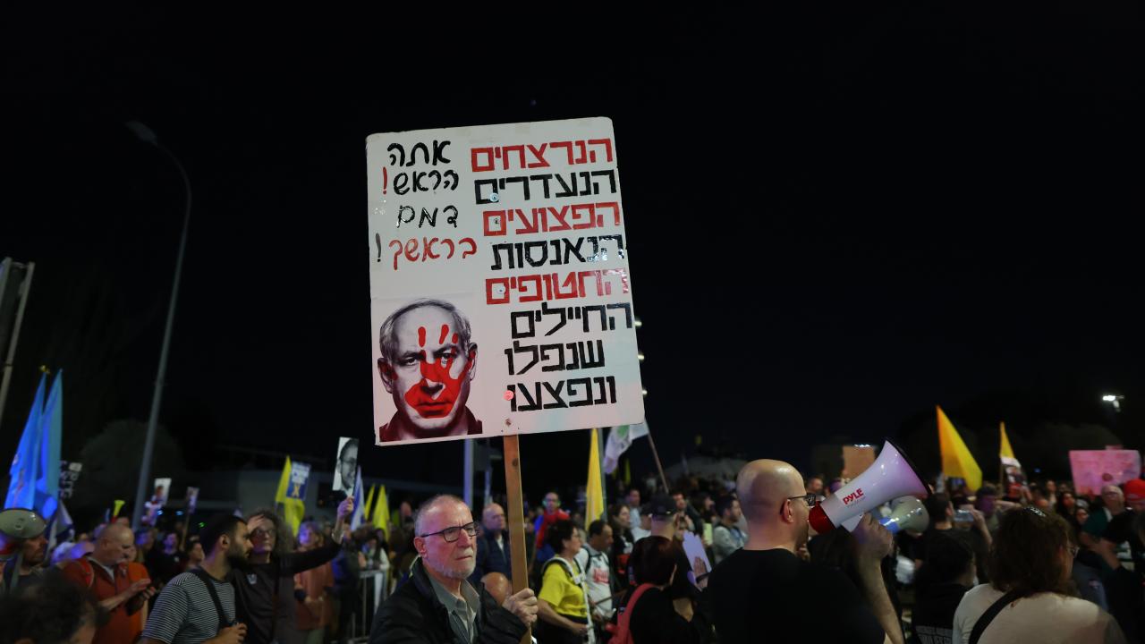 israilliler-gosteriaa-2395074.jpg