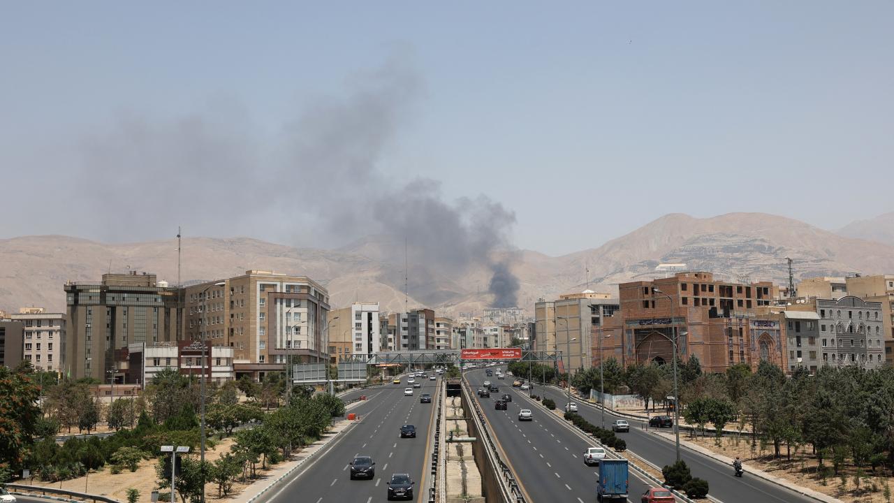 tehran-reu-2371588.jpg
