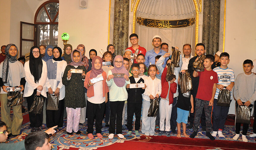 Balıkesir Çocuk 44