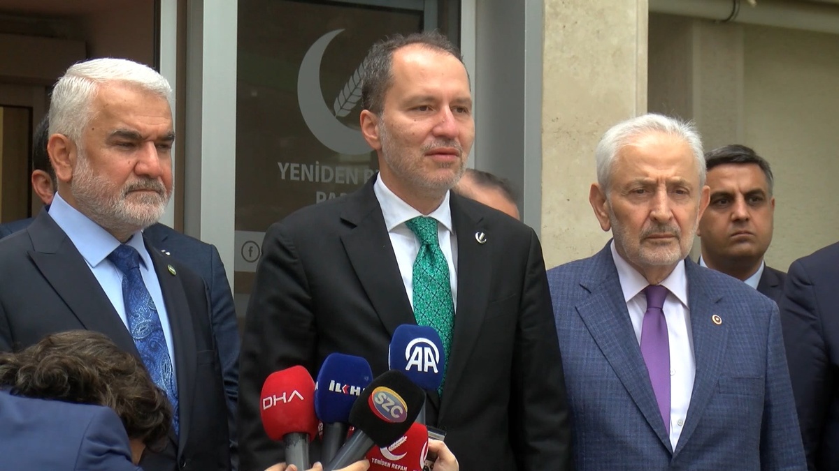 Yapıcıoğlu, Erbakan'ı ziyaret etti: Gazze ve İran'daki gelişmeler görüşüldü