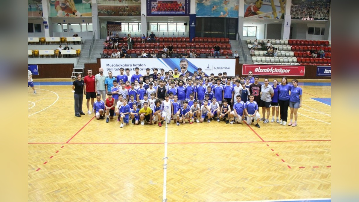 İzmir'de 309 genç sporcu altyapı seçmelerine katıldı