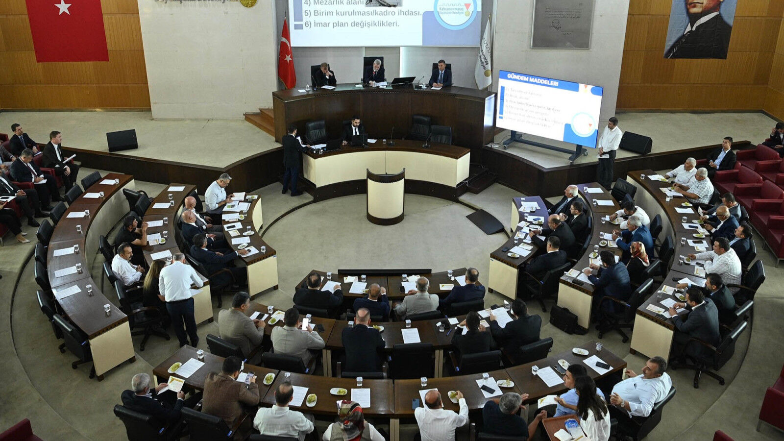 Maraş Bş Mecli̇s Toplantisi (5)