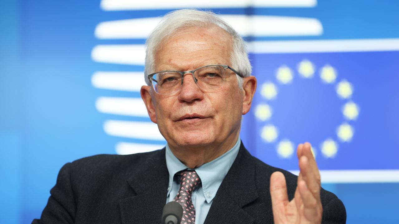 borrell-aa-1779160.jpg