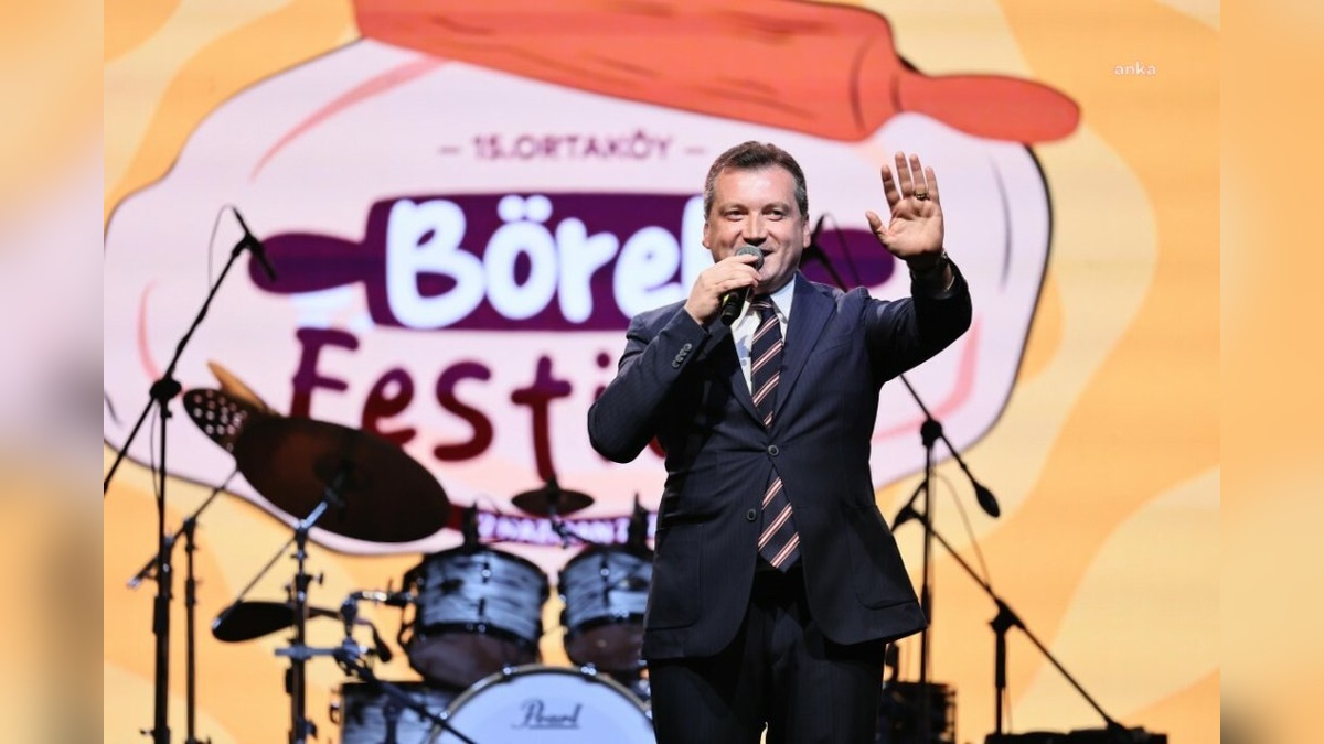 Silivri'de 15. Ortaköy Börek Festivali: 500 tepsi börek ve coşkulu bir gece
