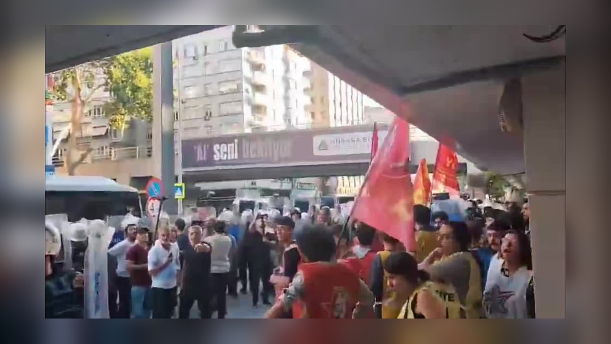 Ankara'da Suruç Katliamı yürüyüşü: Çok sayıda gözaltı