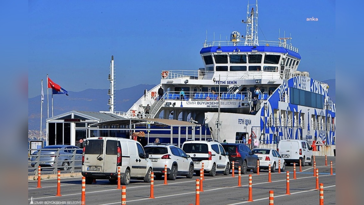 İzmir'de İZDENİZ feribot ücretleri güncellendi: Yeni tarifeler 20 Haziran'da yürürlüğe giriyor