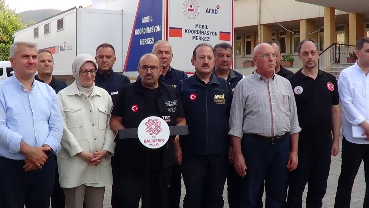 Sındırgı depremi sonrası AFAD'dan açıklama: Konteyner veya nakit yardım seçeneği