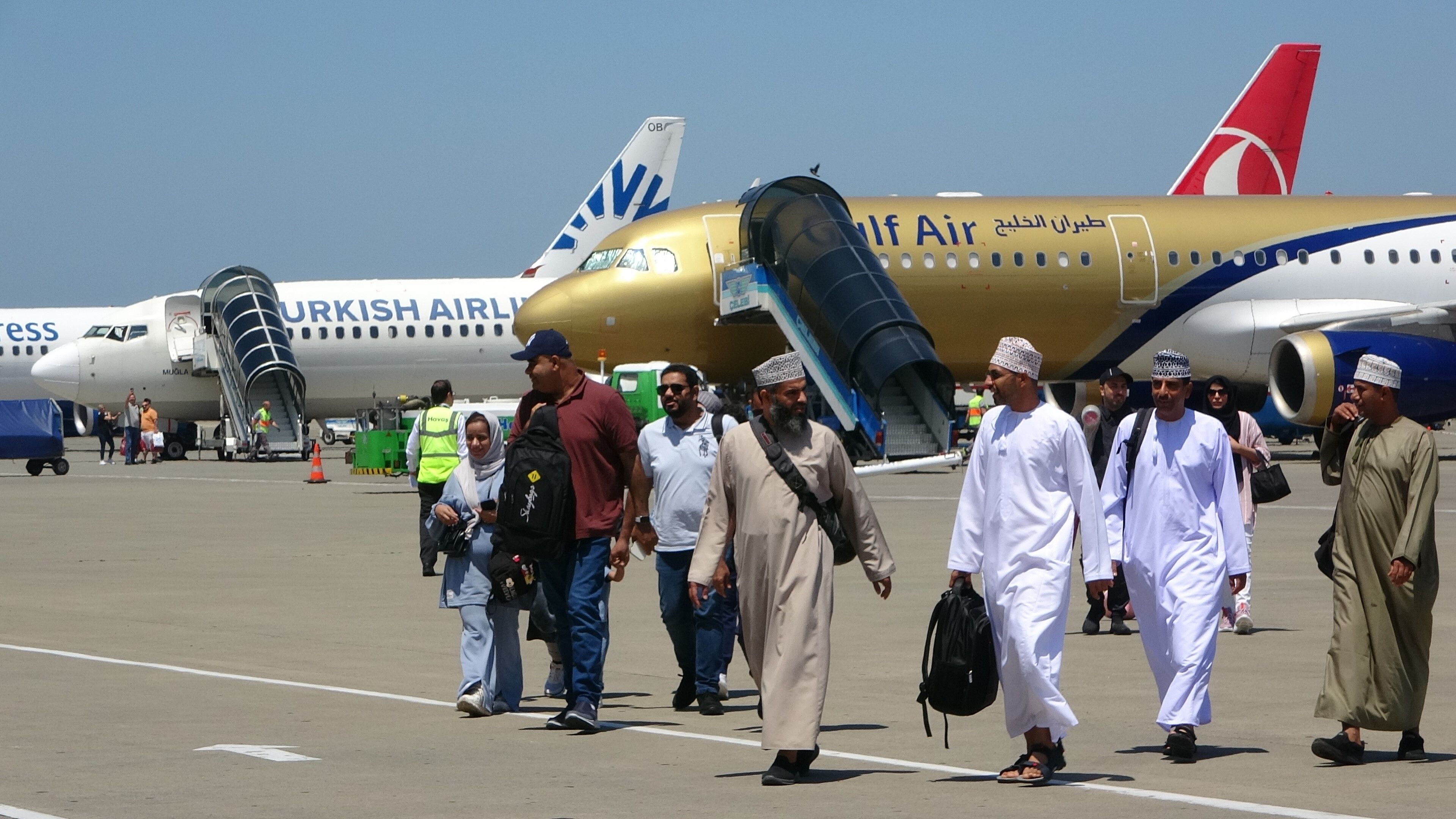 arap-turistler-geldi-1.jpg