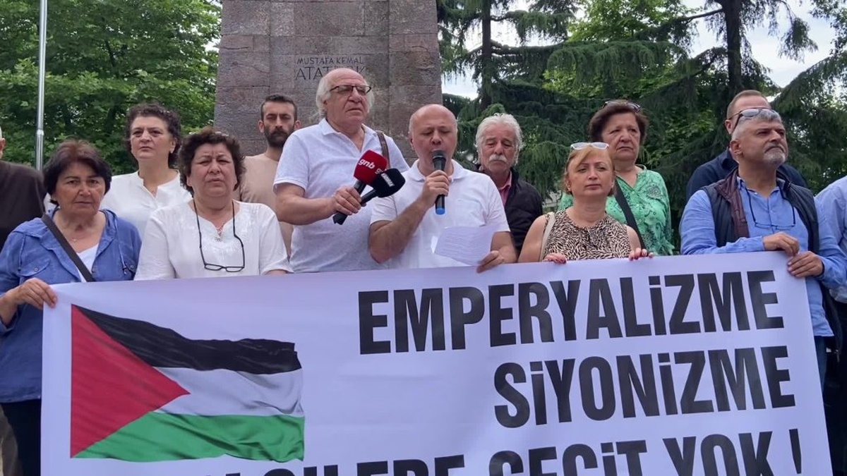 Trabzon'da İsrail protesto edildi: Filistin'e yönelik soykırım uygulamaları kınandı