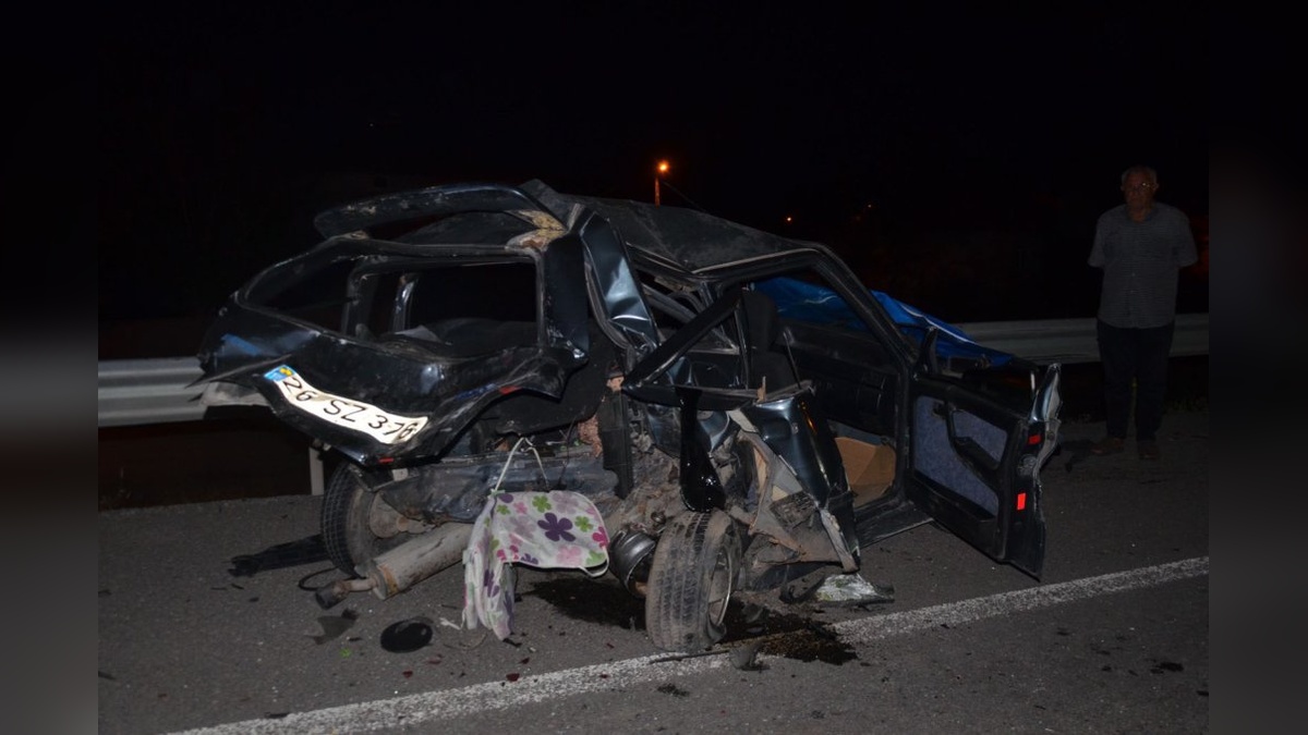 Tavşanlı'da trafik kazası: 1 ölü, 3 yaralı