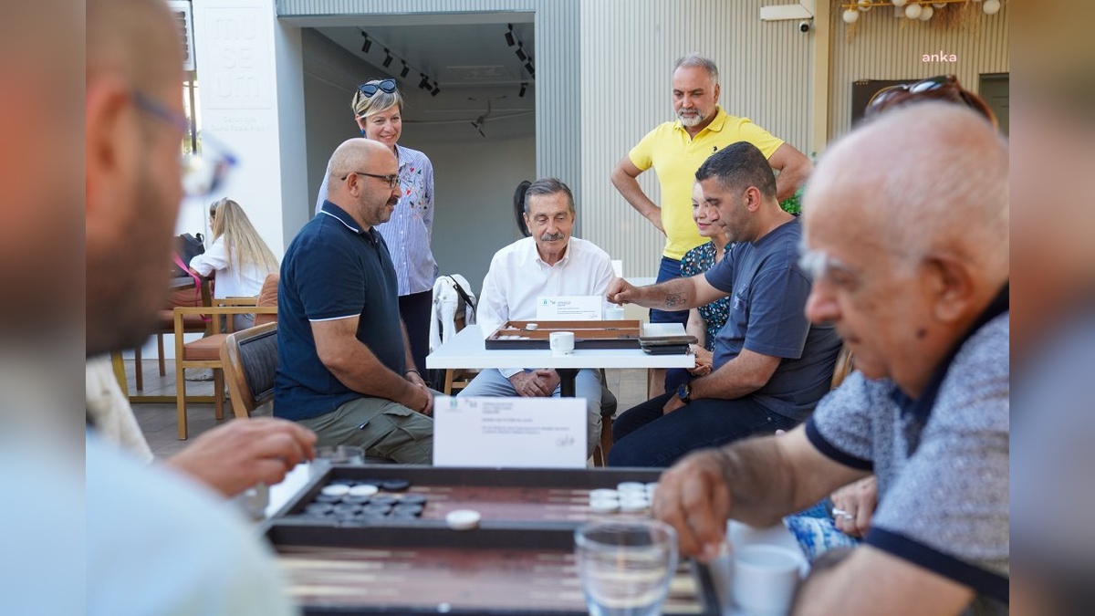 Tepebaşı Belediyesi tavla turnuvası sona erdi: Alican Ergölen birinci oldu