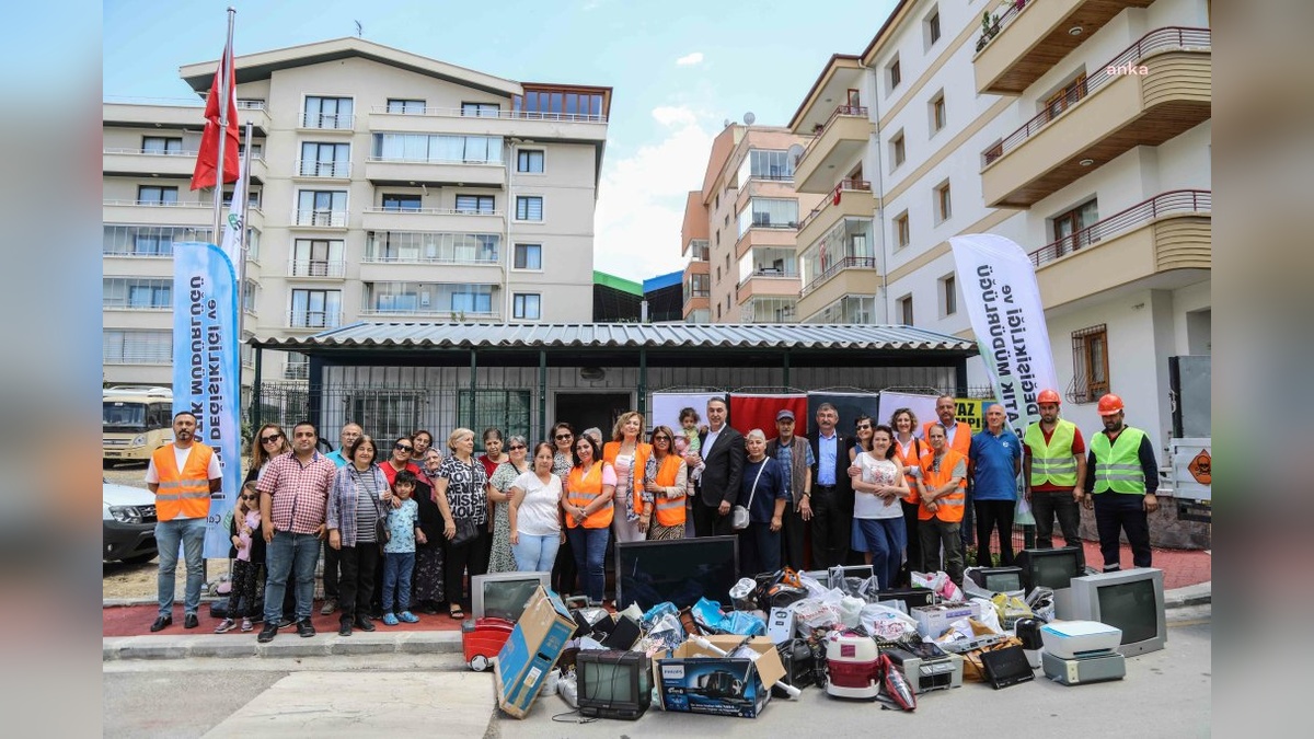 Çankaya Belediyesi'nin 'Geri Dönüşüm' projesi Şehit Cengiz Karaca Mahallesi'nde başladı