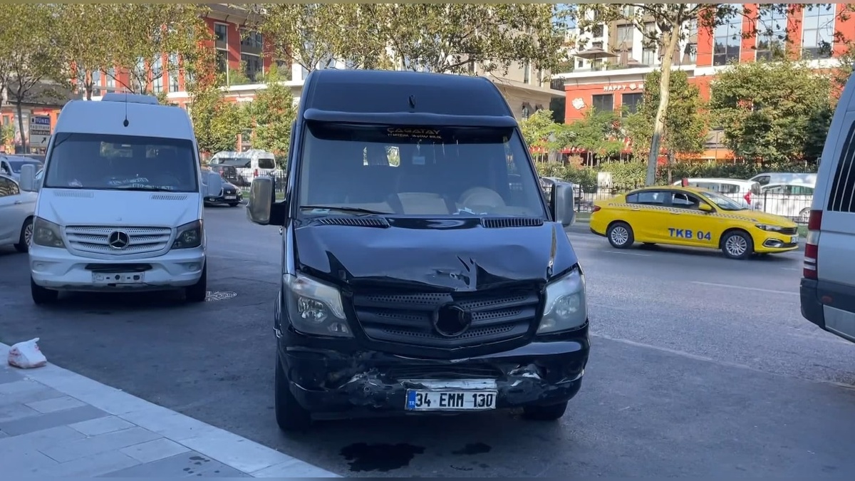 Beyoğlu'nda zincirleme kaza: 8 yaralı