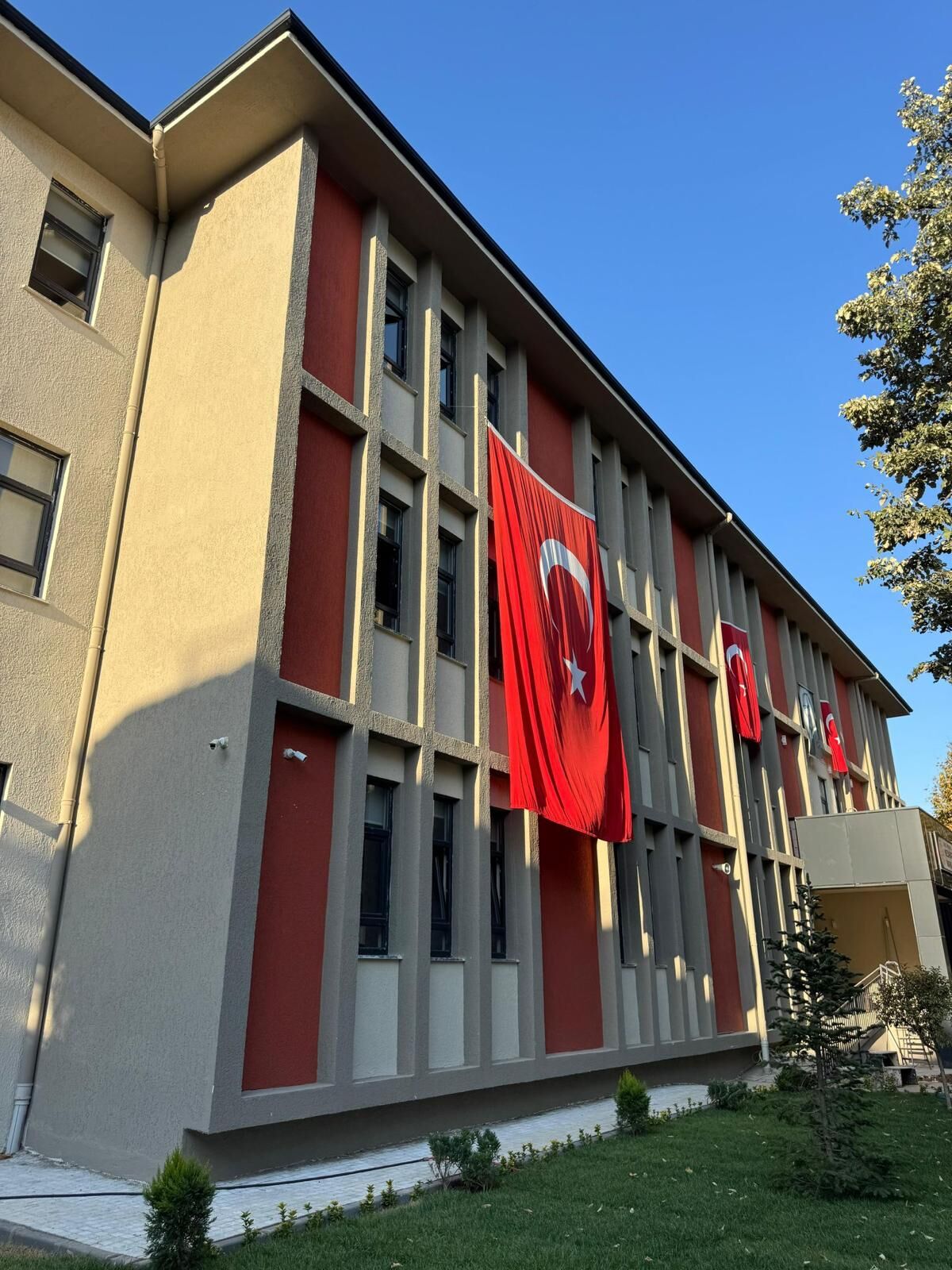 Whatsapp Image 2025 09 08 At 15.31.34 (3)