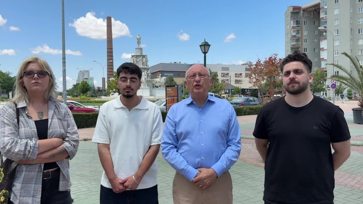 Eskişehir'de öğrencilere soruşturma: CHP'li Çakırözer tepki gösterdi