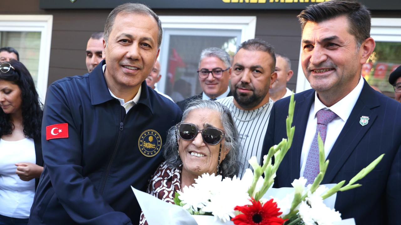ali-yerlikaya-2392013.jpg