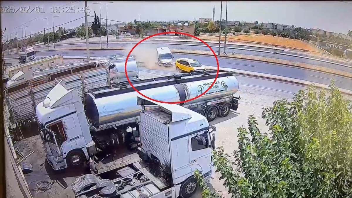 Silopi'de taksi-minibüs kazası: 2 çocuk hafif yaralandı