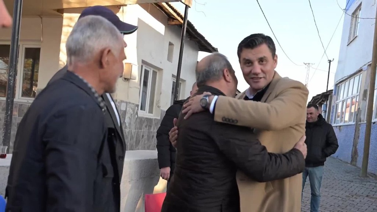 Manisa'da Büyükşehir Belediye Başkanı Zeyrek için veda mesajı