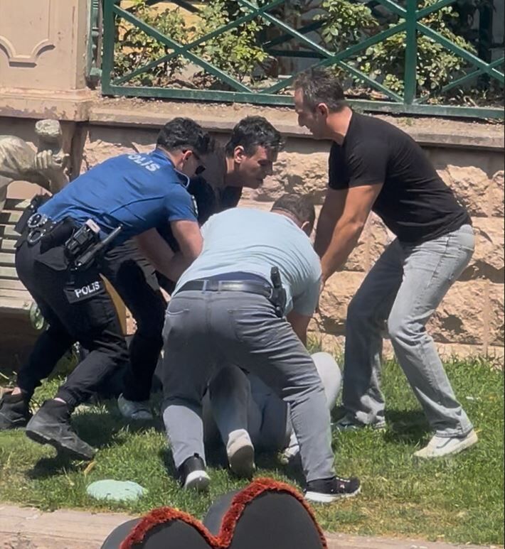 ppppolis.JPG