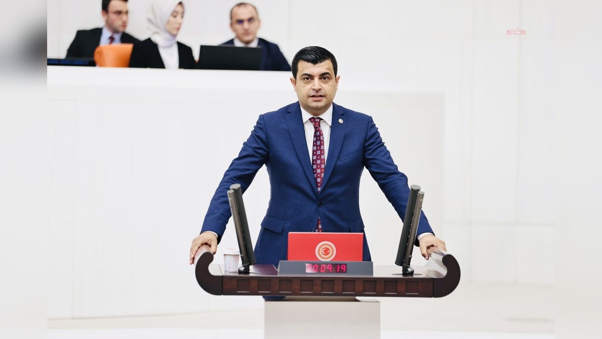Demir: Hacettepe Üniversitesi öğrencilerini yurtlardan çıkarma kararı Meclis'te