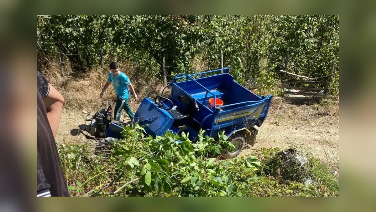 Yığılca'da fındık işçilerini taşıyan patpat devrildi: 4 yaralı
