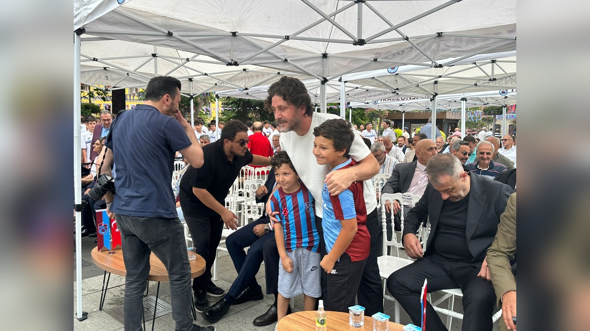 Trabzonspor Teknik Direktörü Tekke: Mücadeleye devam